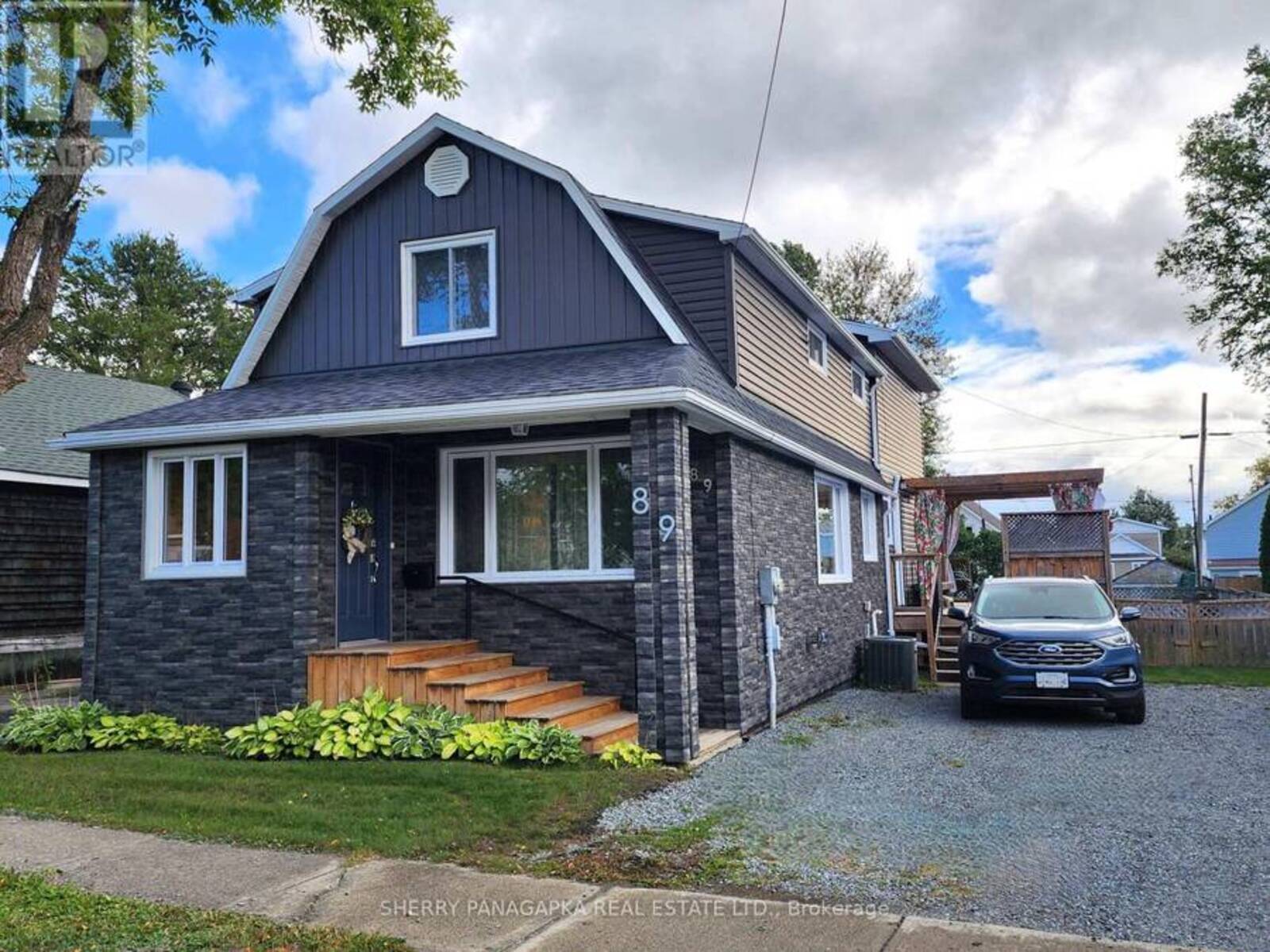 89 SECOND STREET E, Kirkland Lake, Ontario P2N 1R8