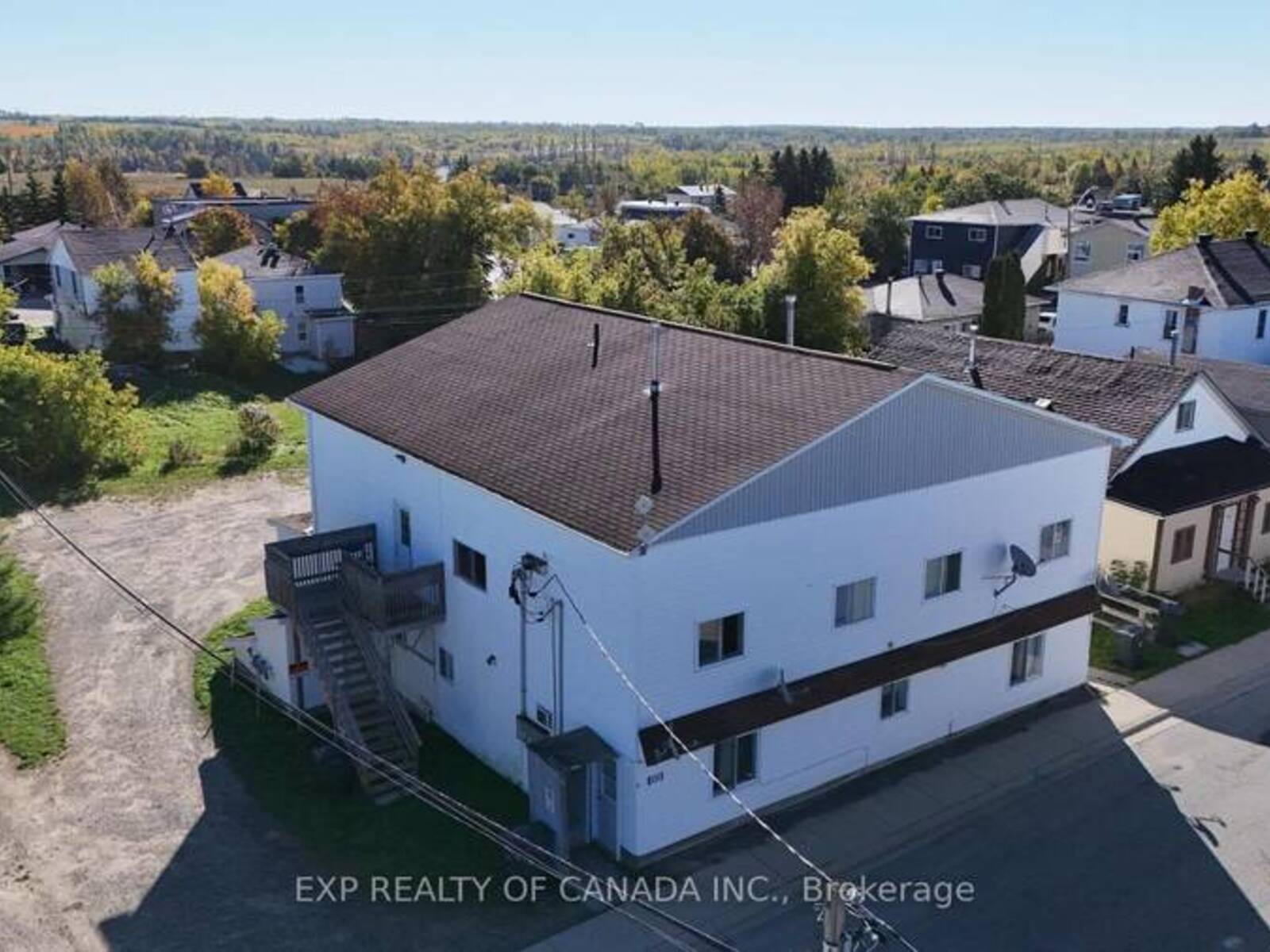 636 D'IBERVILLE AVENUE, Iroquois Falls, Ontario P0K 1G0
