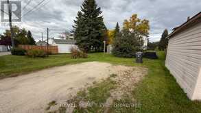 114 CIRCLE PLACE | Iroquois Falls Ontario | Slide Image Five