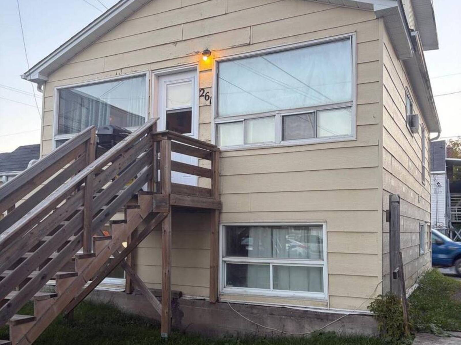 MAIN & BASEMENT - 261 ELM STREET N, Timmins, Ontario P4N 6B1