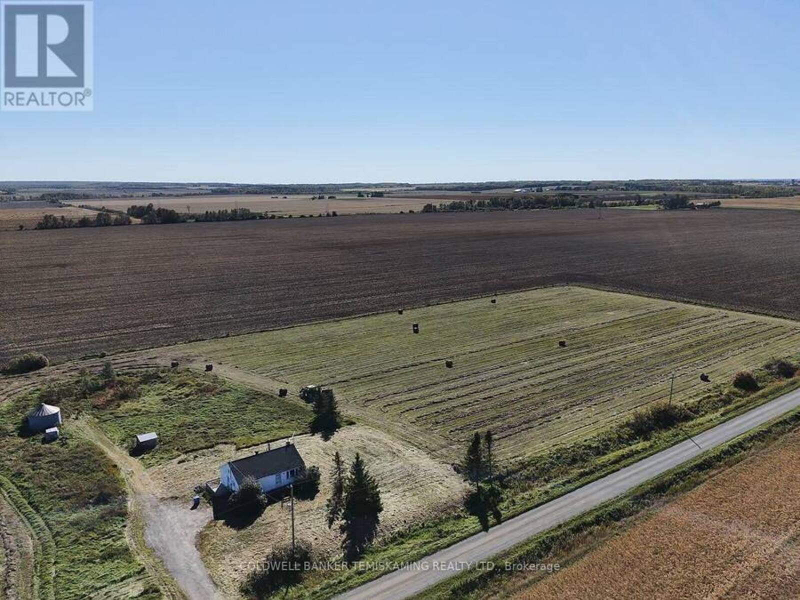 225062 DENOMME ROAD, Englehart, Ontario P0J 1H0