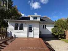 106 FIFTEENTH AVENUE | Cochrane Ontario | Slide Image Four