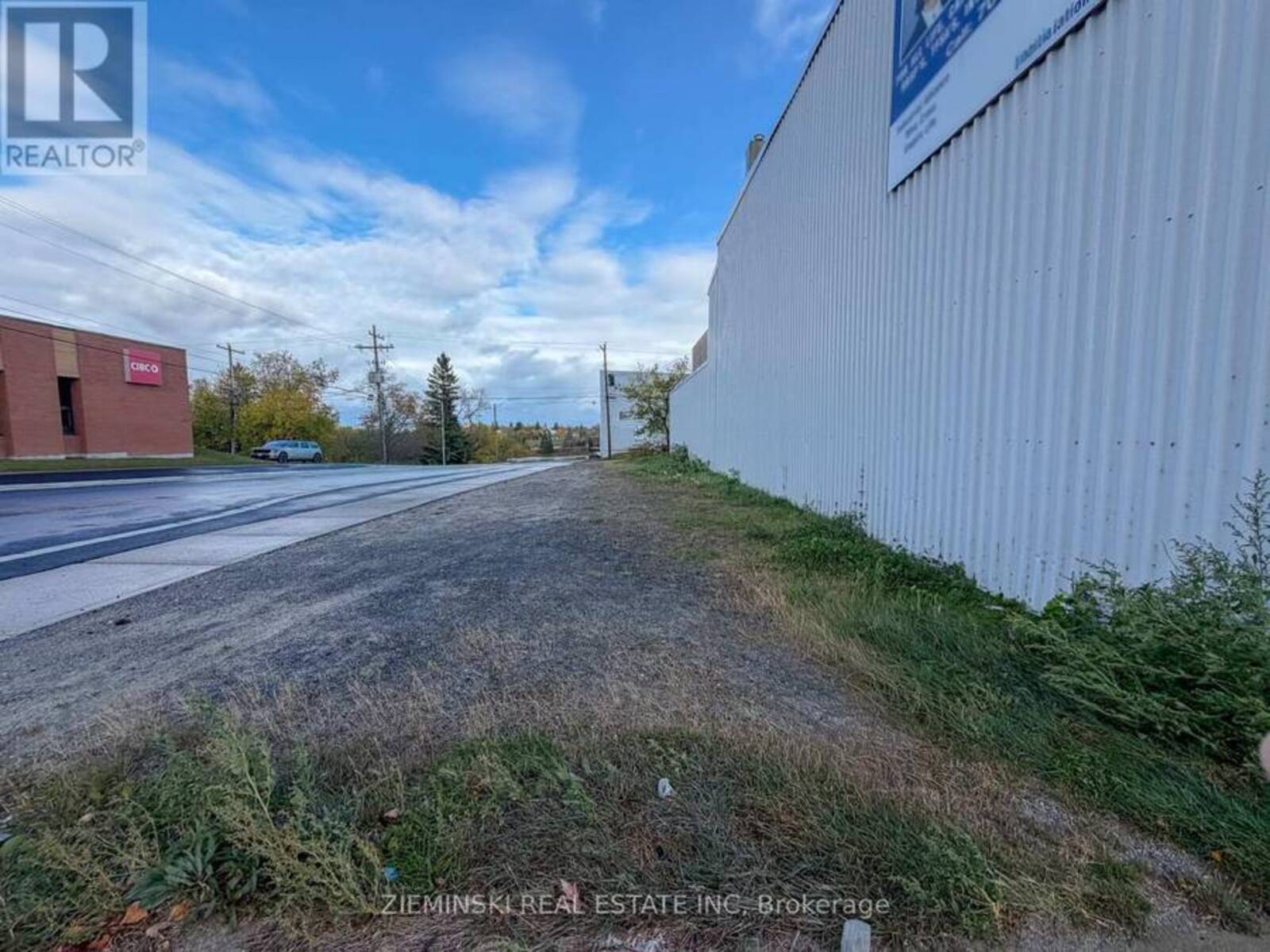 126 SIXTH AVENUE, Cochrane, Ontario P0L 1C0