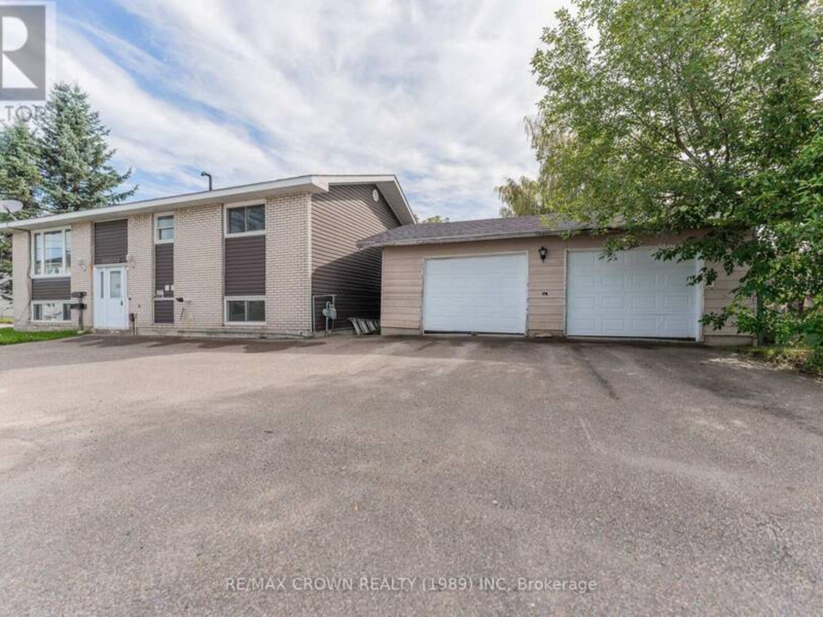 105 BRUNETVILLE ROAD, Kapuskasing, Ontario P5N 2G5