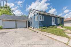 30 PINE CRESCENT | Kapuskasing Ontario | Slide Image One