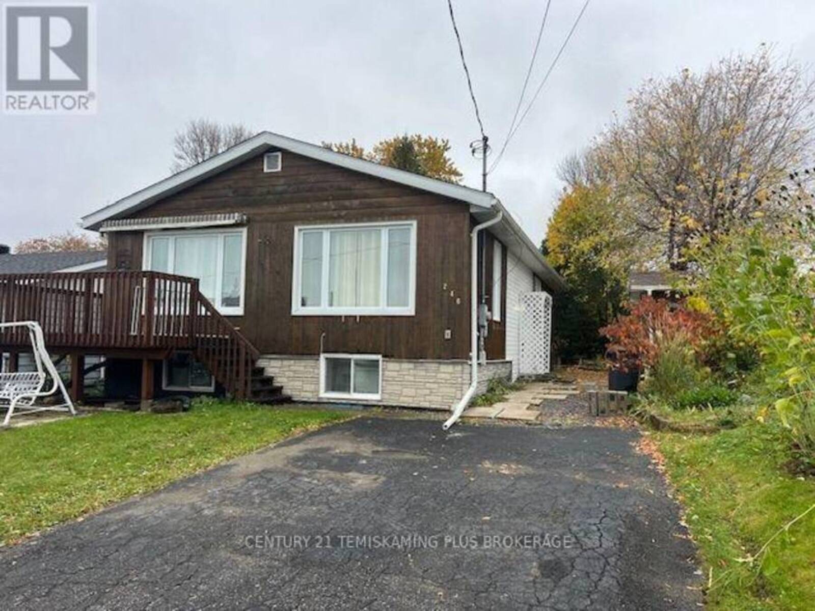 240 ELLIOTT STREET W, Temiskaming Shores, Ontario P0J 1K0