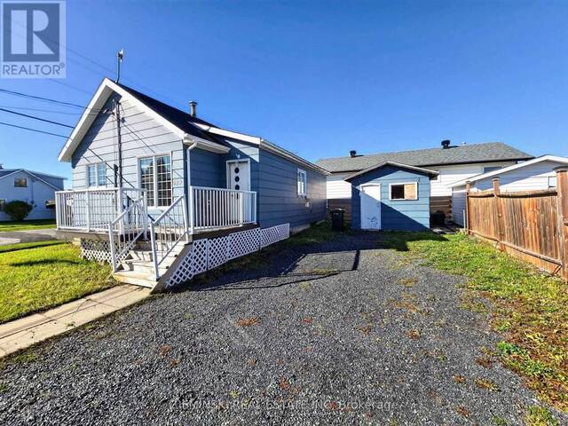 309 D'IBERVILLE AVENUE Iroquois Falls Ontario, P0K 1G0 - 2 Bedrooms Home For Sale