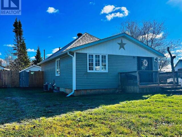 37 KING STREET Kapuskasing Ontario, P5N 1K5 - 3 Bedrooms Home For Sale