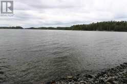 1831 HWY 71|Sabaskong Bay, Lake of the Woods | Sioux Narrows-Nestor Falls Ontario | Slide Image Twenty-seven