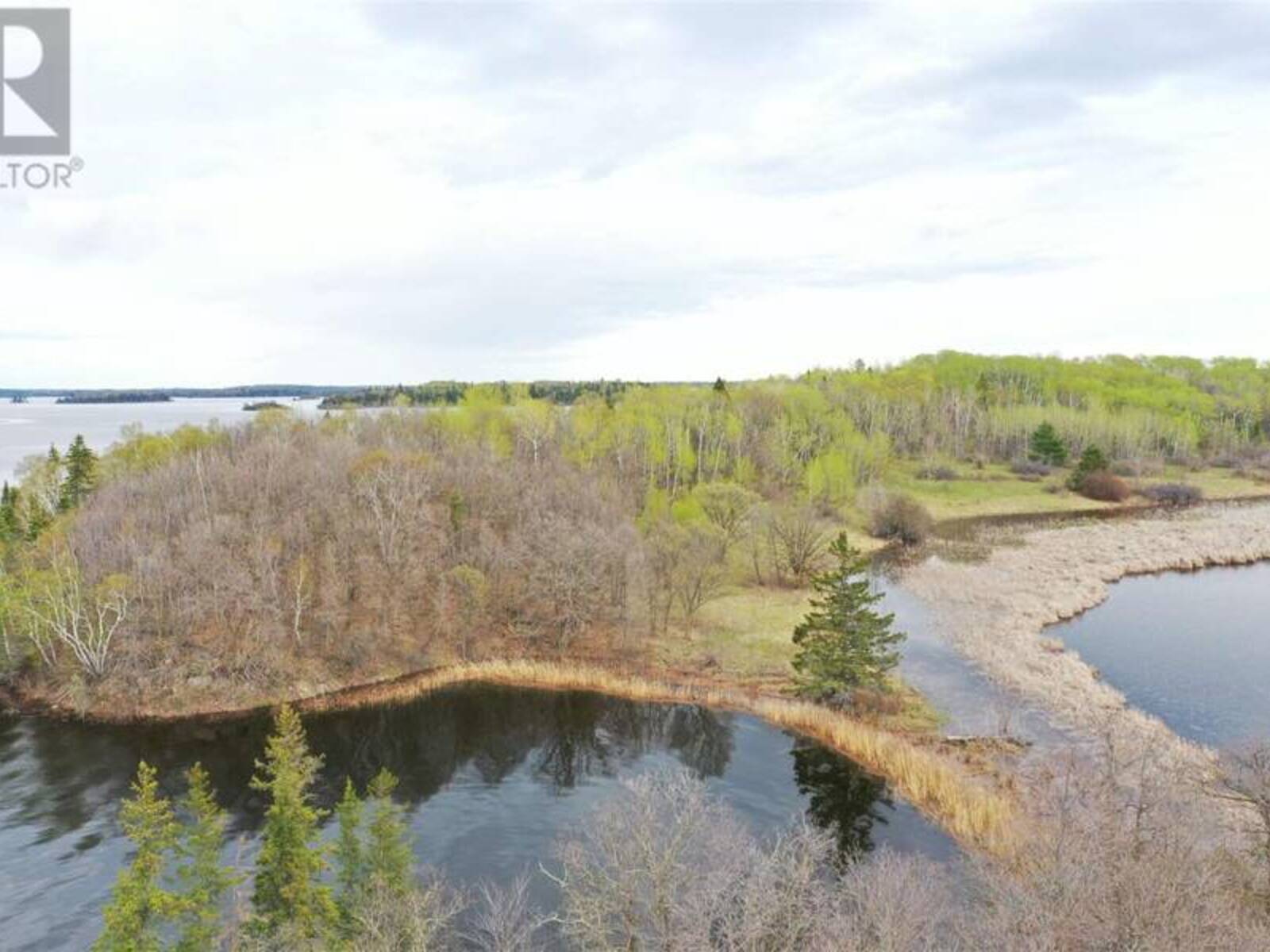 Lot 2 BIG NARROWS ISLAND LAKE OF THE WOODS, Kenora, Ontario P0X 1C0