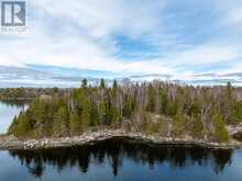Island D49|Matheson Bay, Lake of the Woods | Kenora Ontario | Slide Image Twelve