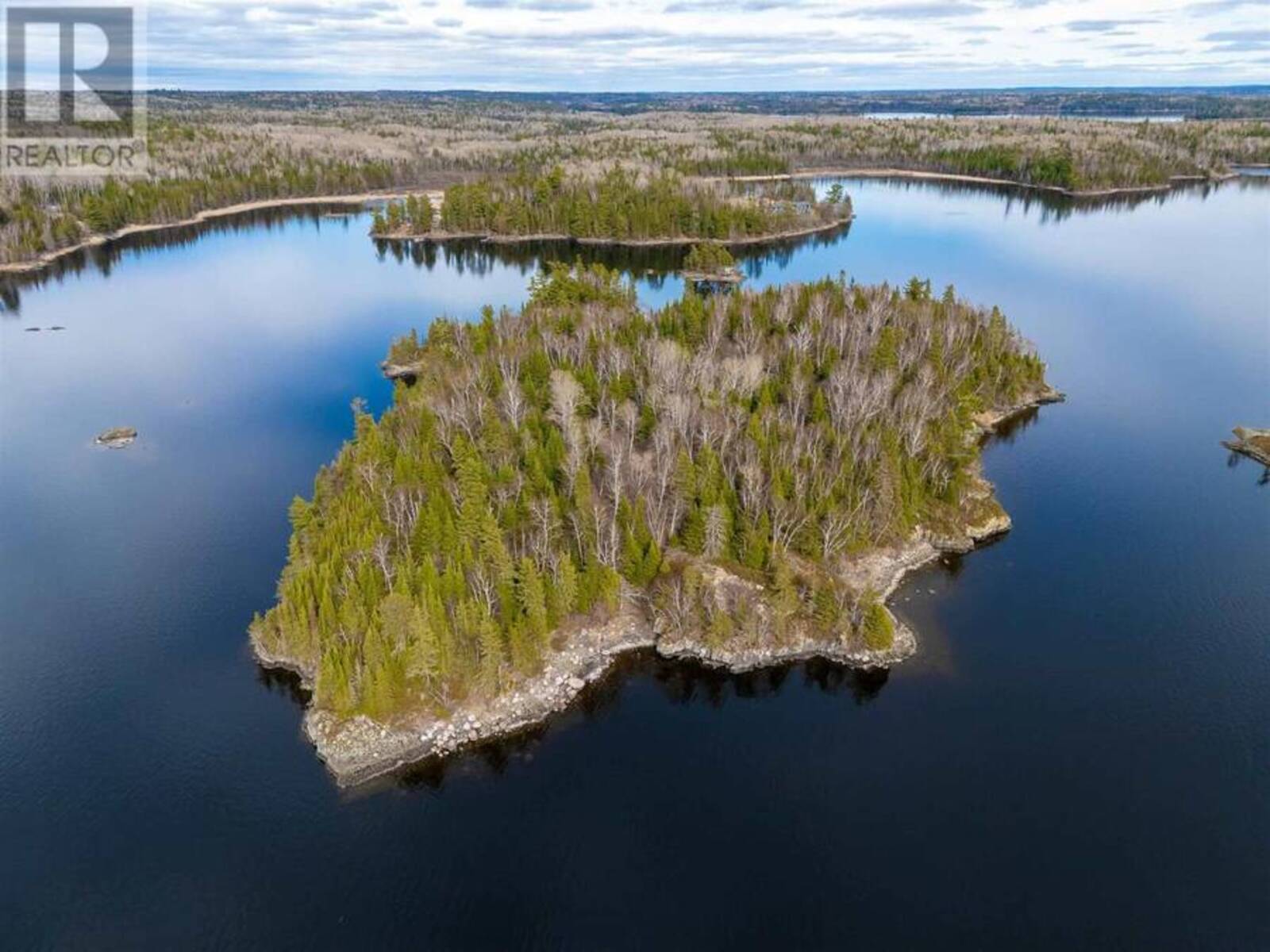 Island D49|Matheson Bay, Lake of the Woods, Kenora, Ontario P0X 1H0