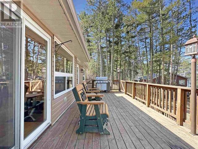 448G Reef Point RD Fort Frances Ontario, P9A 3M3