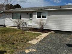 99 Balsam AVE Kenora Ontario, P0T 1T0