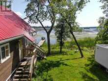 151 Shangri-La RD | Sioux Narrows Ontario | Slide Image Ten