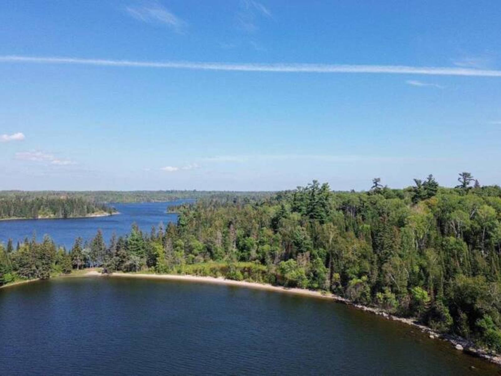 24 Five Point Island|Lake of the Woods, South of Keewatin, Ontario P0X 1C0