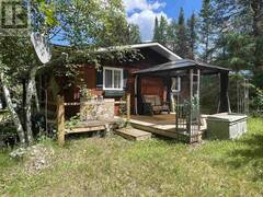 214 West Beach DR Kenora Ontario, P0T 1T0