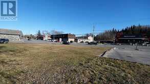 923 Highway 17 East | Kenora Ontario | Slide Image Nine