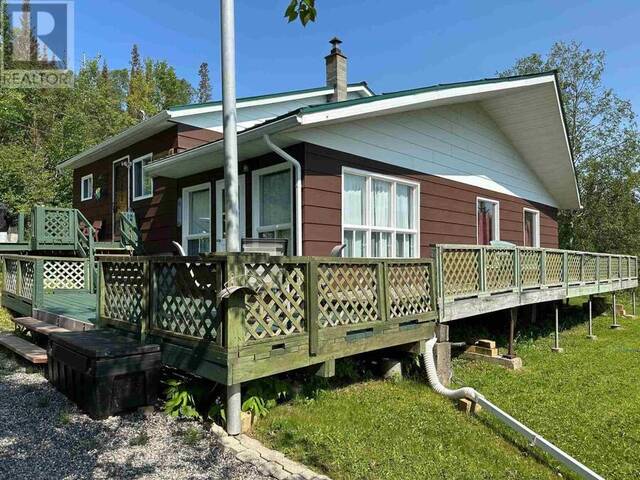 8 Lake RD Terrace Bay Ontario, P0T 2W0