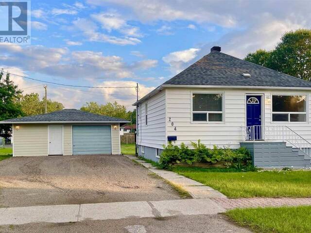 204 St Charles ST Dryden Ontario, P8N 1M1