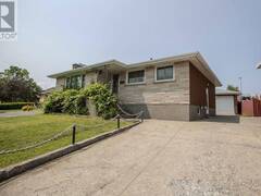 290 Anten ST Thunder Bay Ontario, P7B 5H3