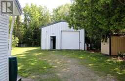 9808 HWY 621 | Morson Ontario | Slide Image Nine