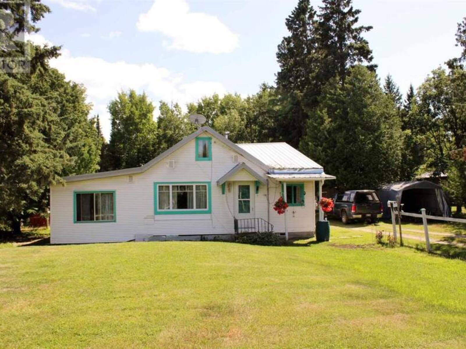 9808 HWY 621, Morson, Ontario P0W 1J0