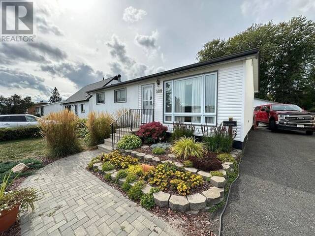 380 Hill ST S Thunder Bay Ontario, P7B 3W1