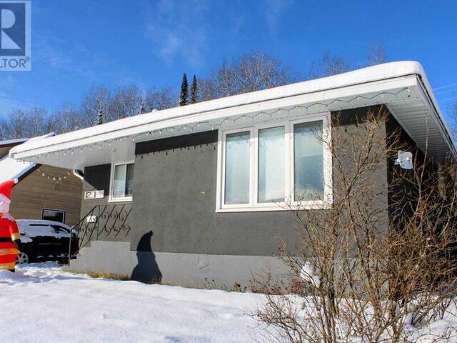 2 Essa PL Manitouwadge Ontario, P0T 2C0 - 4 Bedrooms Home For Sale