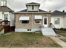 115 Brock St E | Thunder Bay Ontario | Slide Image One