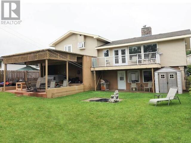 227 Skyline AVE Thunder Bay Ontario, P7B 6K7