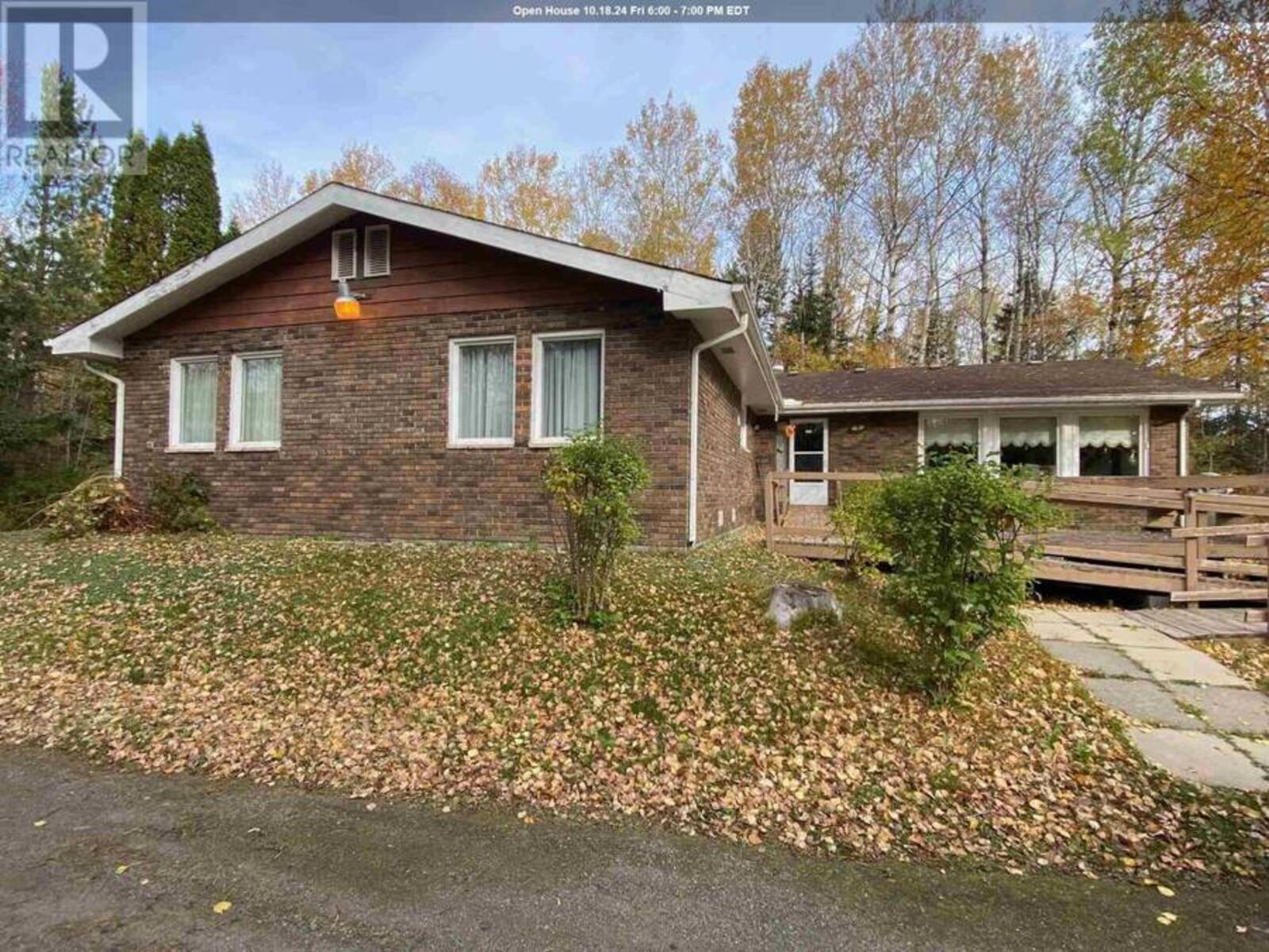 194 Wharton RD, Thunder Bay, Ontario P7G 1P2