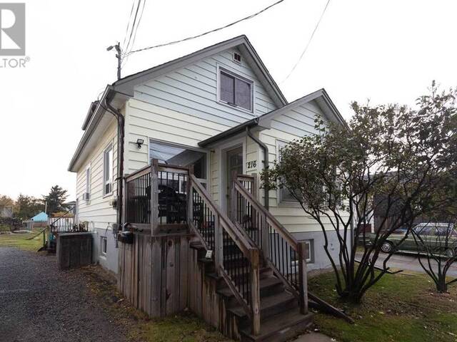 216 Ontario ST Thunder Bay Ontario, P7B 3G8