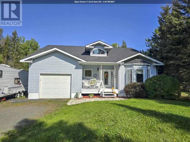 1463 Mountain RD Thunder Bay Ontario, P7J 1C5