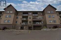 214 200 OASIS LANE N | Thunder Bay Ontario | Slide Image One