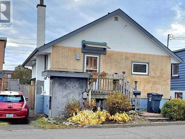 285 Lincoln ST Thunder Bay Ontario, P7B 1C9