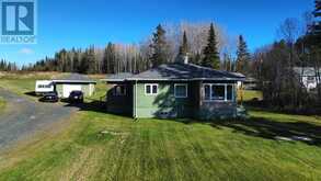 1844 17 HWY E | Kenora Ontario | Slide Image Nine