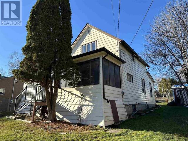 346 Eighth AVE S Kenora Ontario, P9N 2H6