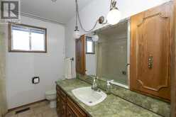 619 Thornloe DR | Thunder Bay Ontario | Slide Image Nine