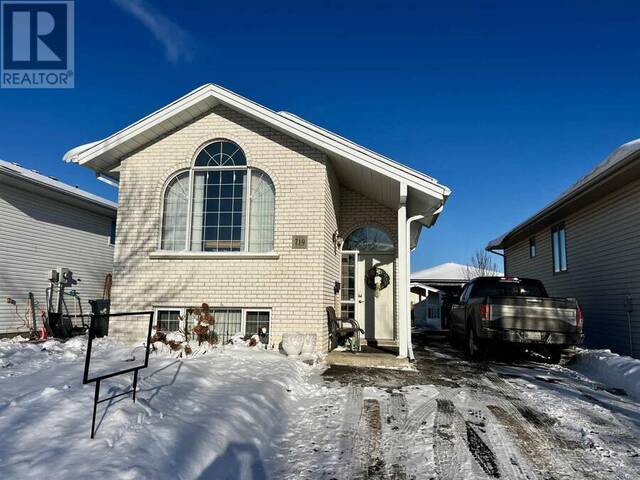 719 Porcupine BLVD Thunder Bay Ontario, P7C 6A7