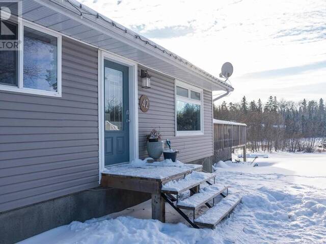 42 Sinclair RD Kenora Ontario, P9N 3W8