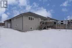 109 Bobcat Ave | Thunder Bay Ontario | Slide Image Three