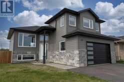 497 Muskrat DR | Thunder Bay Ontario | Slide Image One