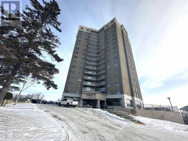 809-405 Waverley Thunder Bay Ontario, P7B 1B8