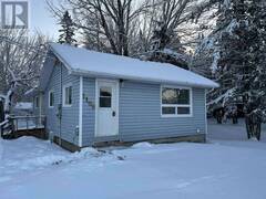 1109 Kings Highway Fort Frances Ontario, P9A 3L5