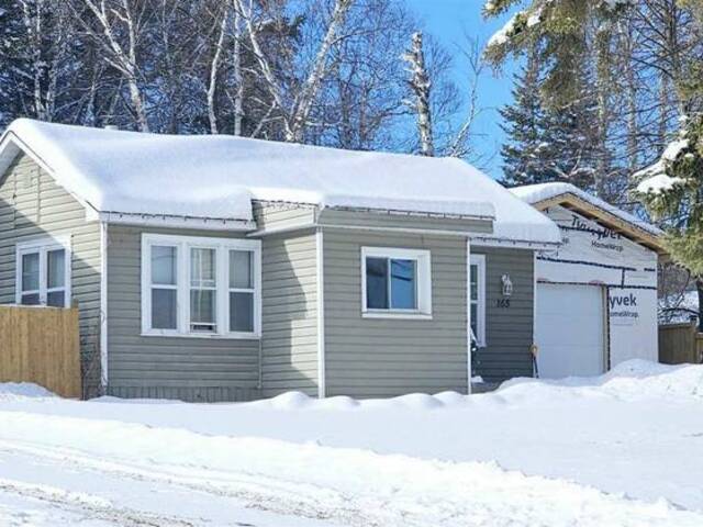 165 Market ST Thunder Bay Ontario, P7A 8A4 - 2 Bedrooms Home For Sale