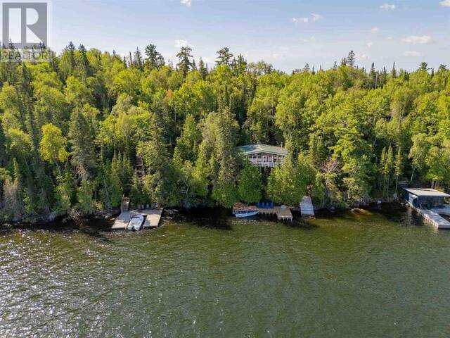 5 Zig Zag IS Kenora Ontario, P0X 1S0 - 4 Bedrooms Waterfront Home For sale