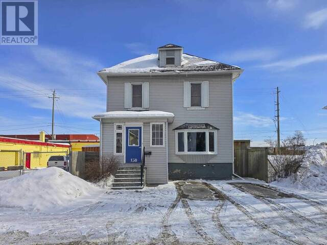 130 Harold ST N Thunder Bay Ontario, P7C 4C3 - 4 Bedrooms Home For Sale