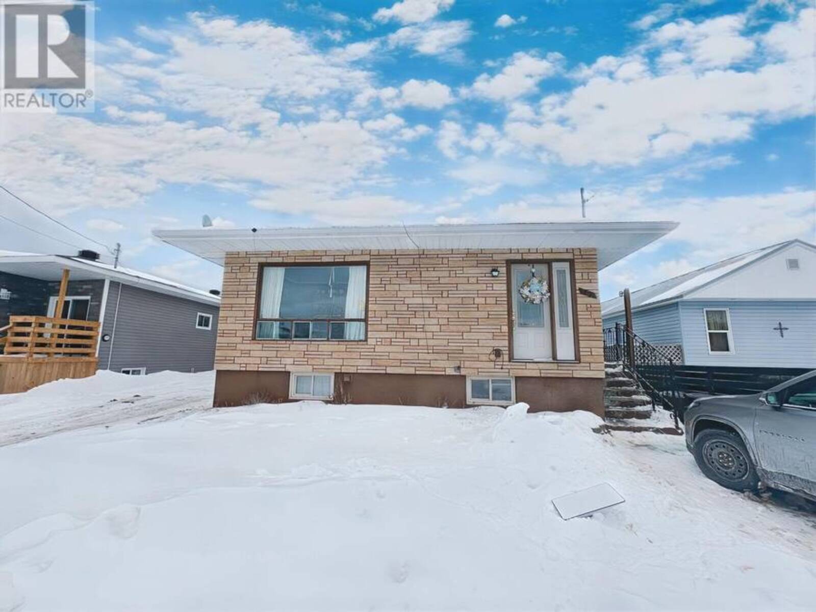 405 First ST W, Greenstone, Ontario P0T 1M0