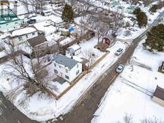 101 & 101 1/2 Mascott Ave Kenora Ontario, P9N 3A2